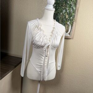 Fashion Nova Cream Long Sleeve Bodysuit